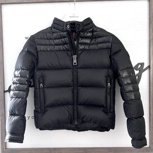 Black Moncler Black kids jacket Size 8